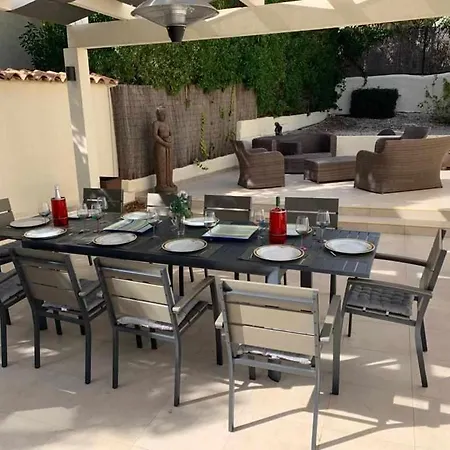 Pia Ideal Familias En Moraira